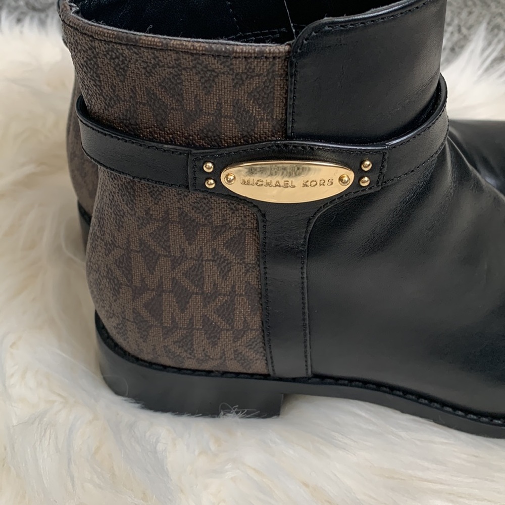 MICHAEL KORS black & brown booties size 6.5 - Picture 4 of 8